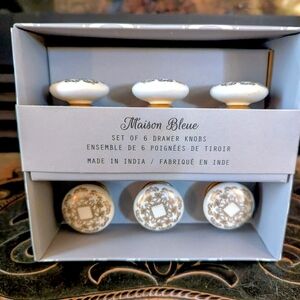 Maison Bleue White and Gold Drawer Pull Knob Set Of 6